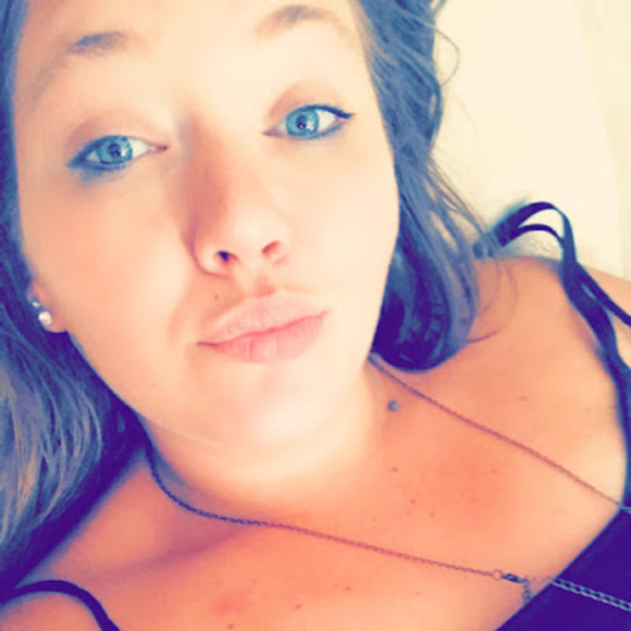 Meet your Posher, Savanna - Picture 1 of 1